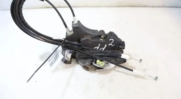 Mitsubishi Colt Front door lock