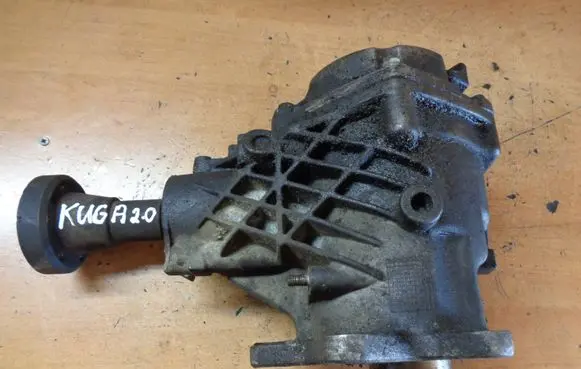 Ford Kuga I Front differential 8V417L486AD