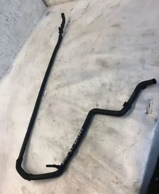 Audi Q7 4L Engine coolant pipe/hose 7l6122447bd