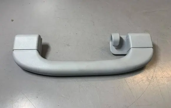 BMW 1 E81 E87 Rear interior roof grab handle 9143530 51167312182 7312182