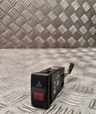 Audi A4 S4 B5 8D Hazard light switch 