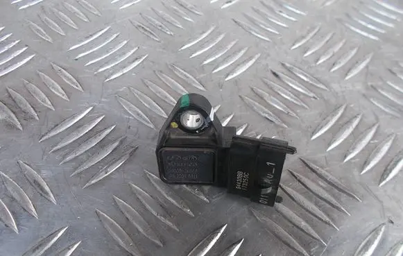 Hyundai Kona I Air pressure sensor 393002E600 9022010011