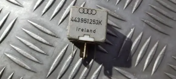 Audi 80 90 S2 B4 Other relay 443951253k 899512000