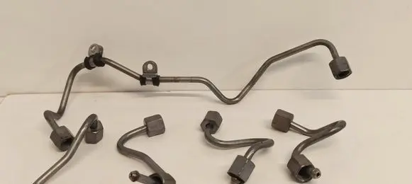 Mercedes-Benz E W212 Fuel injector supply line/pipe 