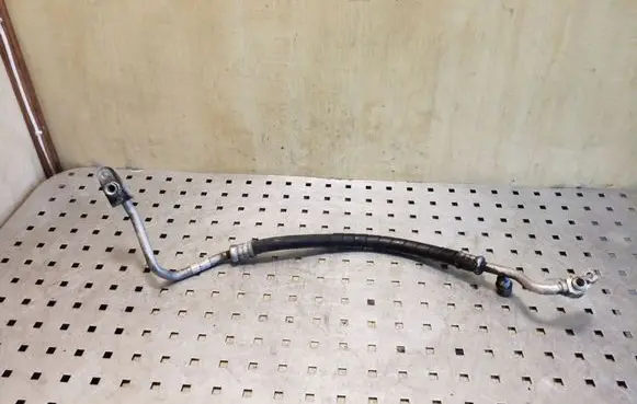 Subaru Outback Air conditioning (A/C) pipe/hose