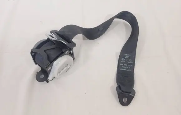Renault Captur Rear seatbelt 888405148R 081325 A045014