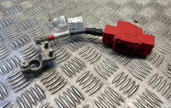 BMW 2 F45 Positive cable (battery) 9376789