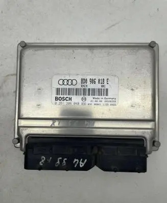 Audi A4 S4 B5 8D Engine control unit/module 8D0906018E 26SA6260 0261206040