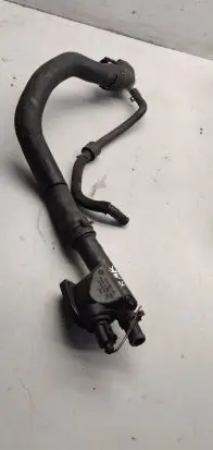 Volkswagen PASSAT B6 Engine coolant pipe/hose 03G121132