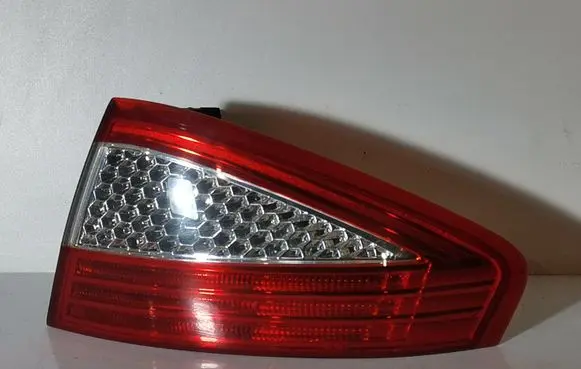 Ford Mondeo MK IV Rear/tail lights 7S7113404A