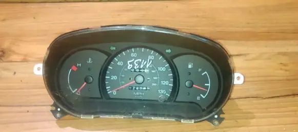 Hyundai Accent Speedometer (instrument cluster)