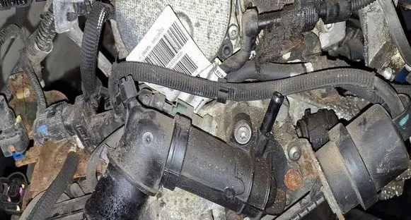 Opel Insignia A Engine coolant pipe/hose 