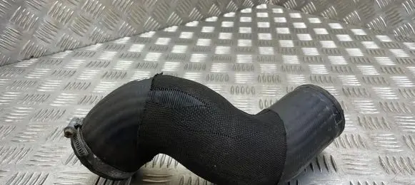 Volvo V70 Intercooler hose/pipe 30792885