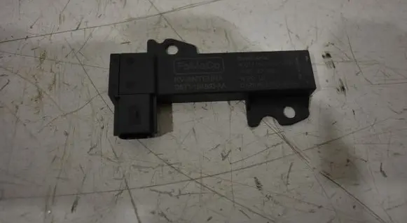 Ford Focus Keyless system antenna DS7T15K603AA