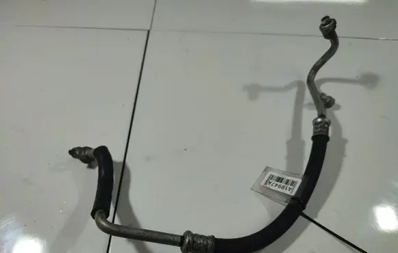Mazda 3 I Air conditioning (A/C) pipe/hose