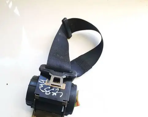 Rear seatbelt