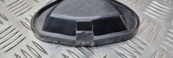 Opel Vectra C Headlight/headlamp dust cover 20A285