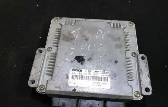 Renault Laguna II Engine control unit/module 0281010482 hom8200126462