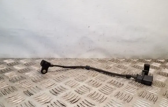 Skoda Superb B6 (3T) Crankshaft position sensor 9805940