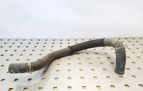 Toyota Avensis T250 Engine coolant pipe/hose