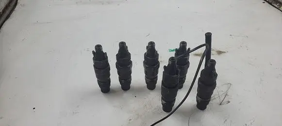 BMW 3 E30 Fuel injectors set 57843 30957643150 30S57843