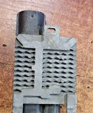 Ford Focus Fan control module 940002906 500013754012 170412
