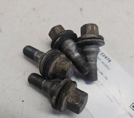 Peugeot 3008 I Nuts/bolts 