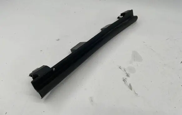 Audi A4 S4 B7 8E 8H Front door trim (molding) 8E0868203