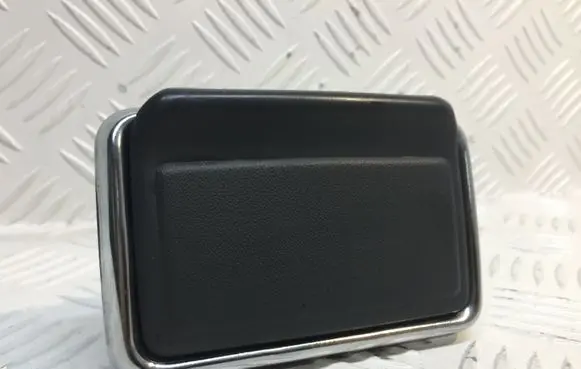 Mitsubishi Pajero Sport I Rear door ashtray 