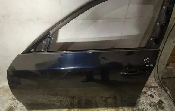 BMW 5 E60 E61 Front door melynos