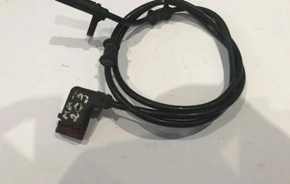 Mercedes-Benz C W203 ABS brake wheel speed sensor a2035401417