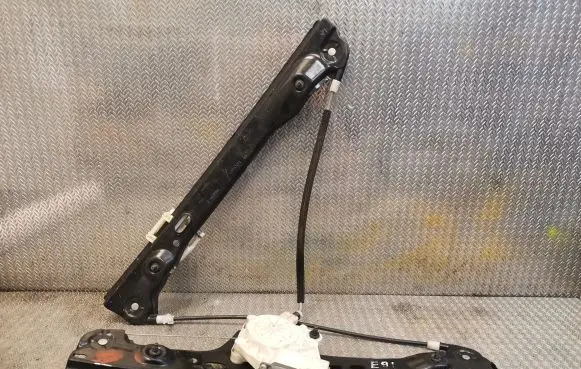 BMW 3 E90 E91 Front door electric window regulator 7060265