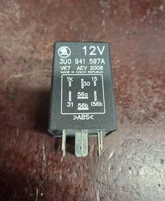 Skoda Superb B5 (3U) Other relay 3U0941597A