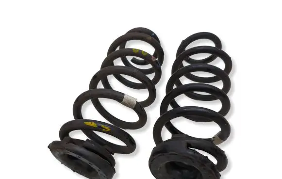 Alfa Romeo Giulia Rear coil spring 