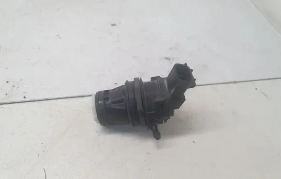 Toyota Prius (XW30) Windscreen/windshield washer pump 8533060190