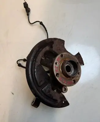 Renault Clio III Front wheel hub spindle knuckle 312123