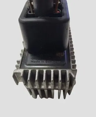 Opel Vectra B Glow plug pre-heat relay 51299008 09132691