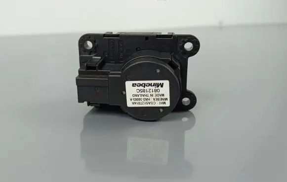 Mitsubishi Eclipse Cross Air flap motor/actuator CSA512T014A