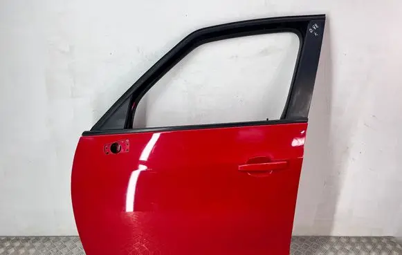 Opel Zafira C Front door 