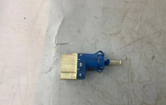 Ford Fiesta Brake pedal sensor switch 3M5T9C872AB