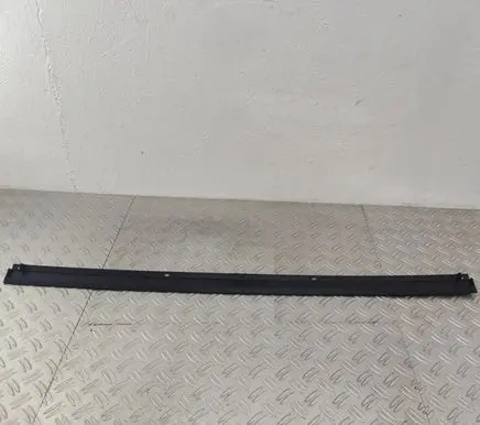 Volkswagen PASSAT B8 Bottom radiator support slam panel 31265124