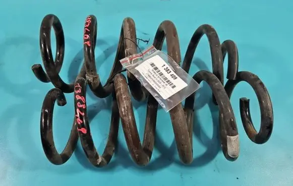 Toyota RAV 4 (XA30) Rear coil spring IMPRK1383409