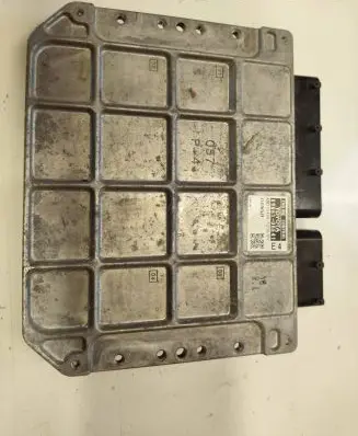 Toyota Avensis T270 Other control units/modules 8966105E41 MB2754001200
