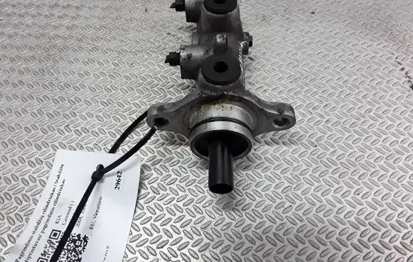 KIA Carnival Master brake cylinder