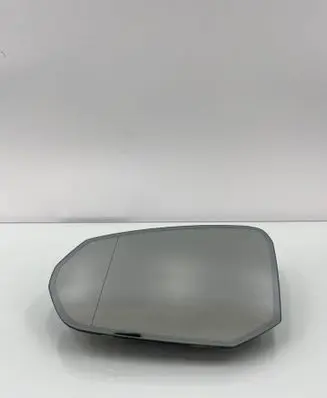 Audi Q3 F3 Wing mirror glass 81A857535H 9252154001