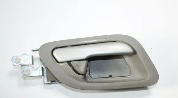 Honda FR-V Front door interior handle