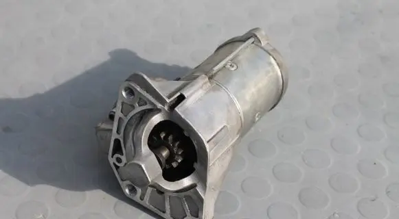 Nissan Qashqai Starter motor