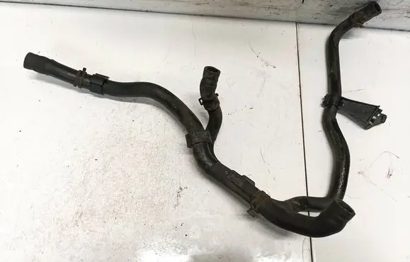 Skoda Superb B6 (3T) Engine coolant pipe/hose 