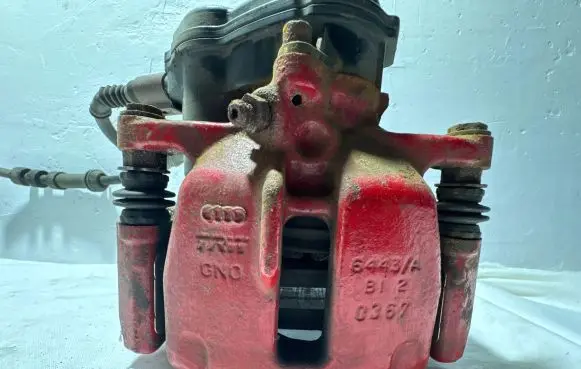 Audi A5 8T 8F Rear brake caliper 32335478