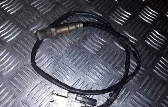 Volvo XC90 Lambda probe sensor 0258007135 8670279